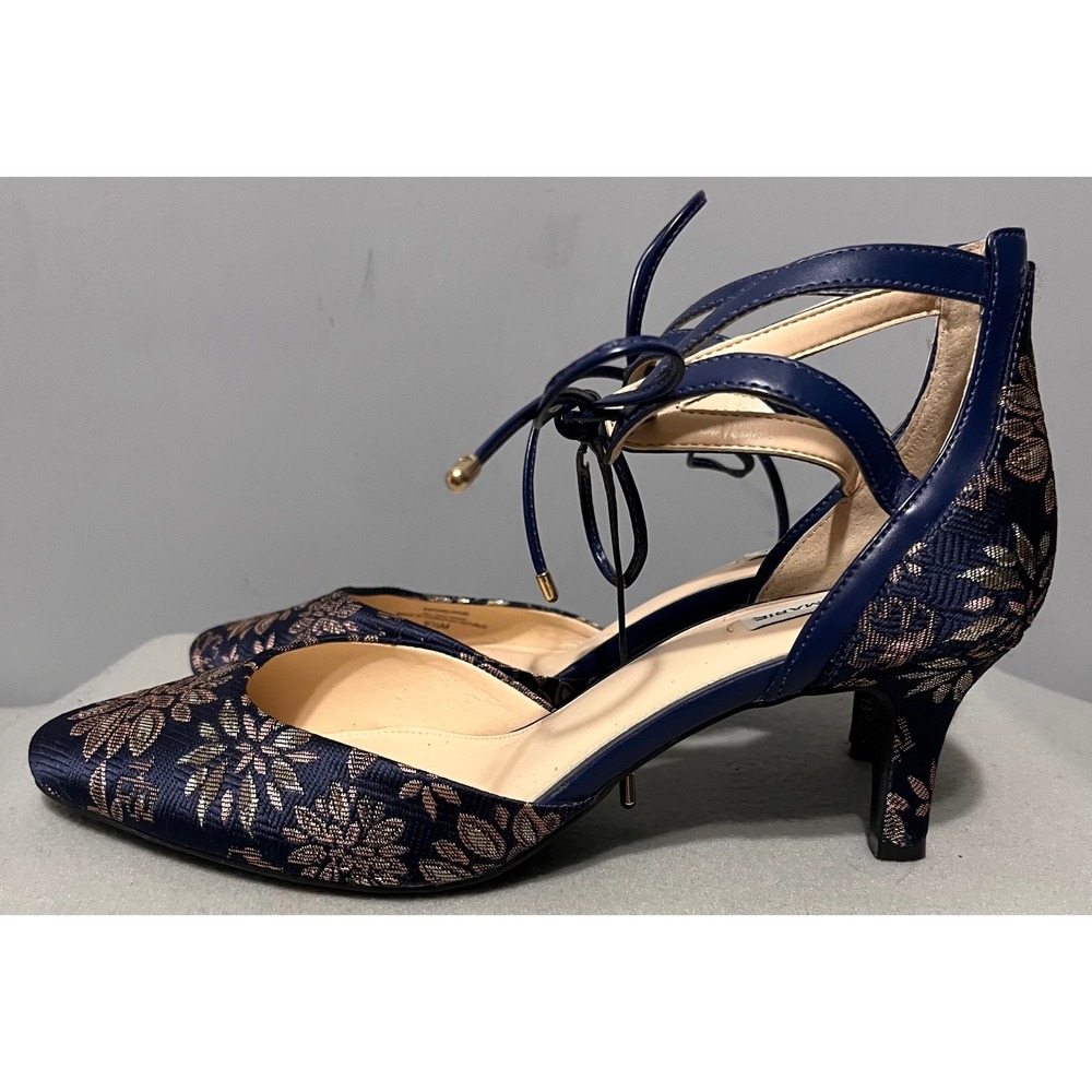 Alex Marie Newburne Navy Blue Gold Floral Jacquard Ankle Tie Kitten Heels 9.5M - Picture 5 of 11